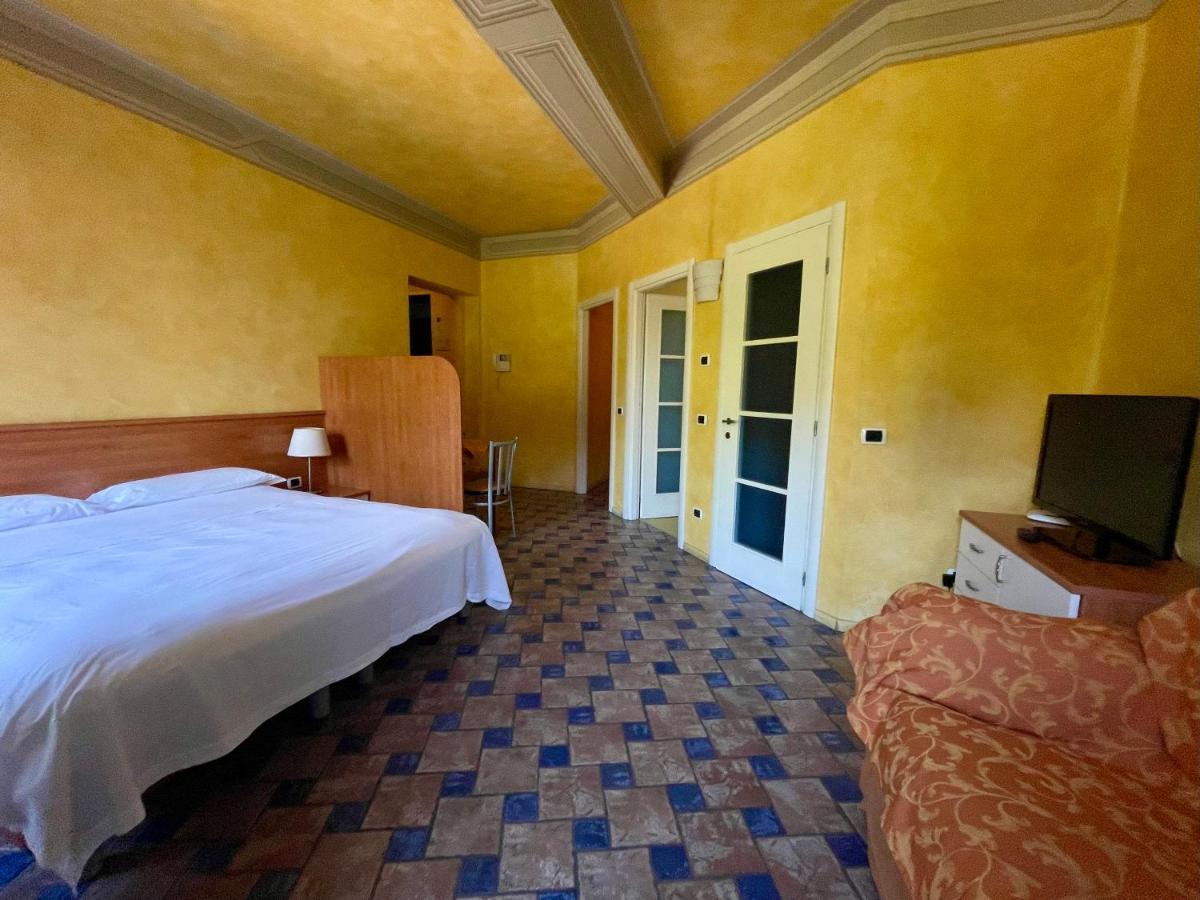 Corte Della Vittoria Aparthotel Parma